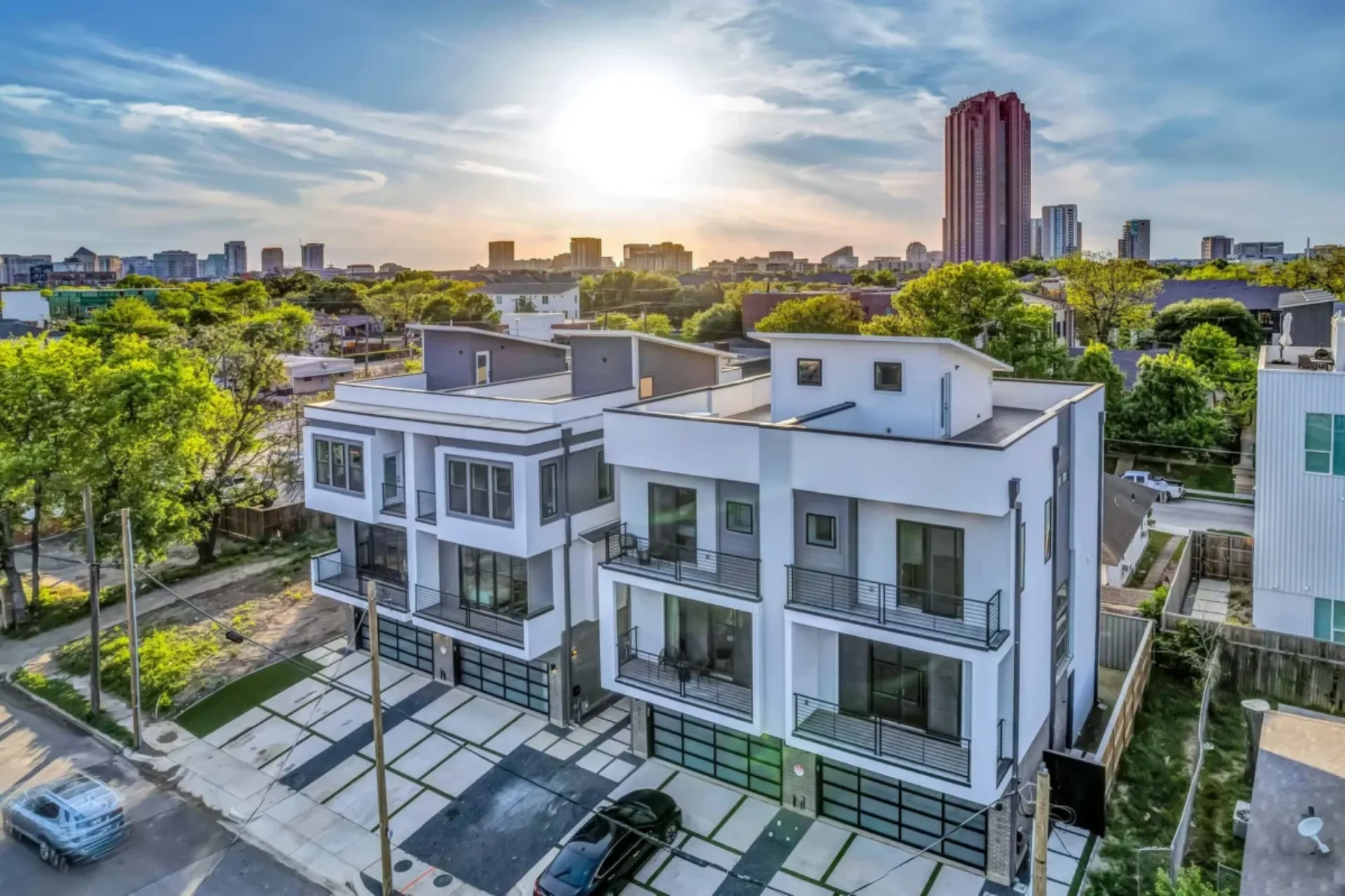 Aerial Photography of a downtown AirBnb Aerial photography of Dallas Deep Ellum Real Estate